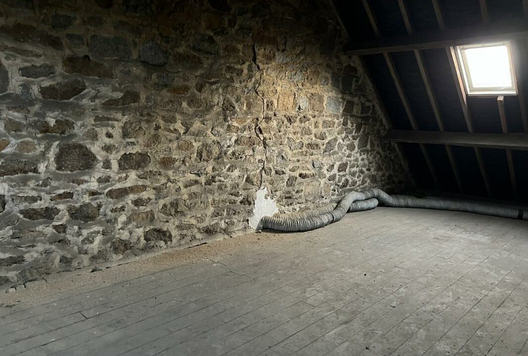 8CL-29102025-191122-1