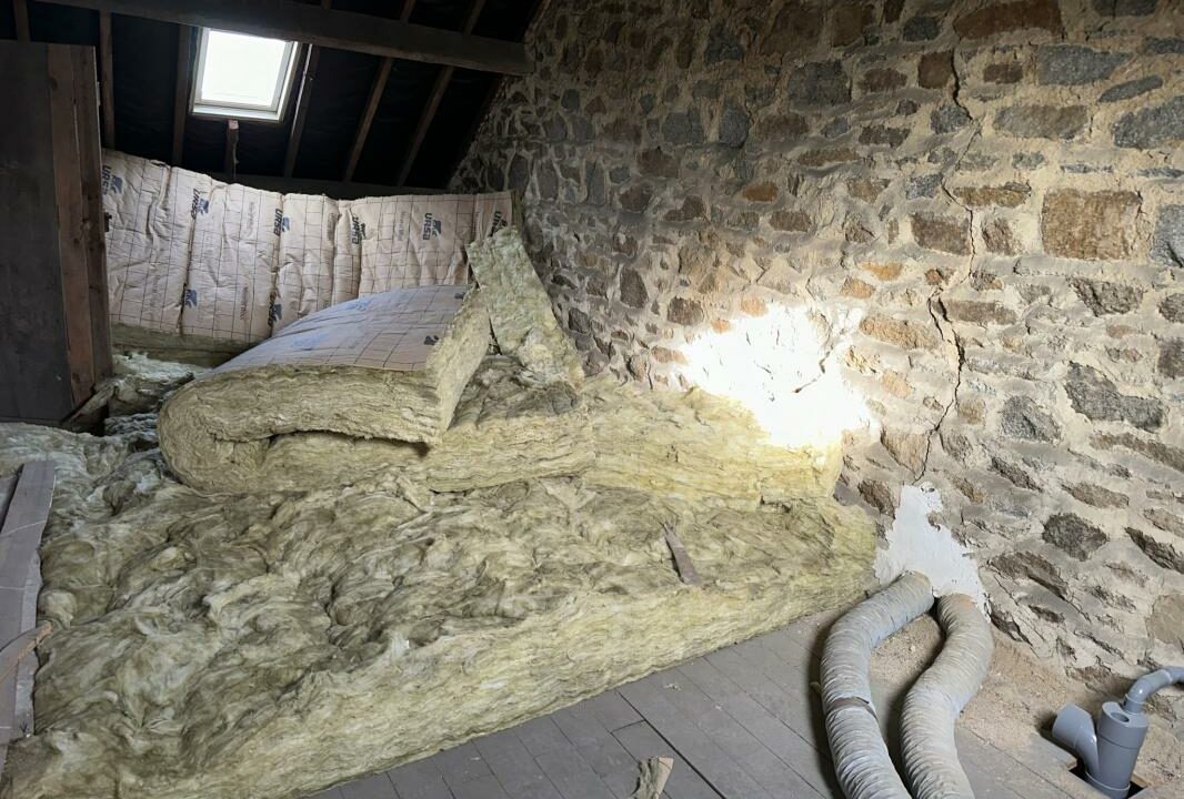 8CL-30102025-140814-3