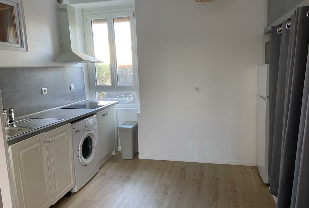 202518-18112025-104759-1