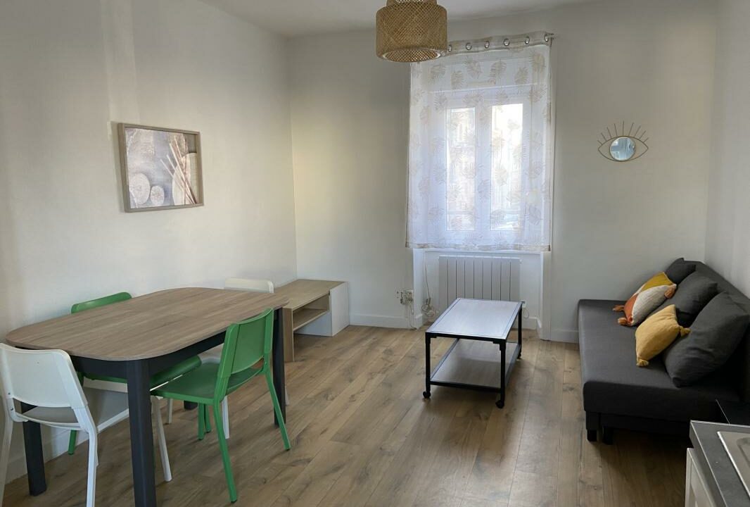 202518-18112025-104759