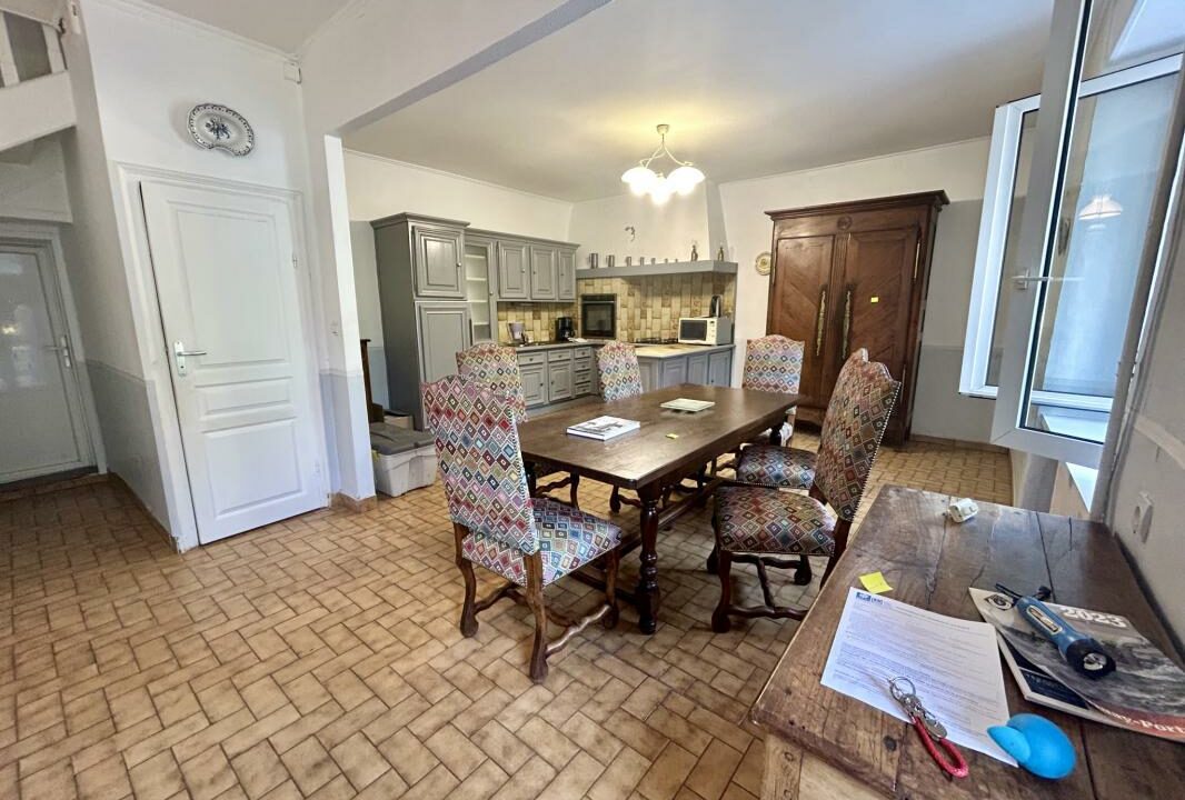 6511-06112025-173230-2