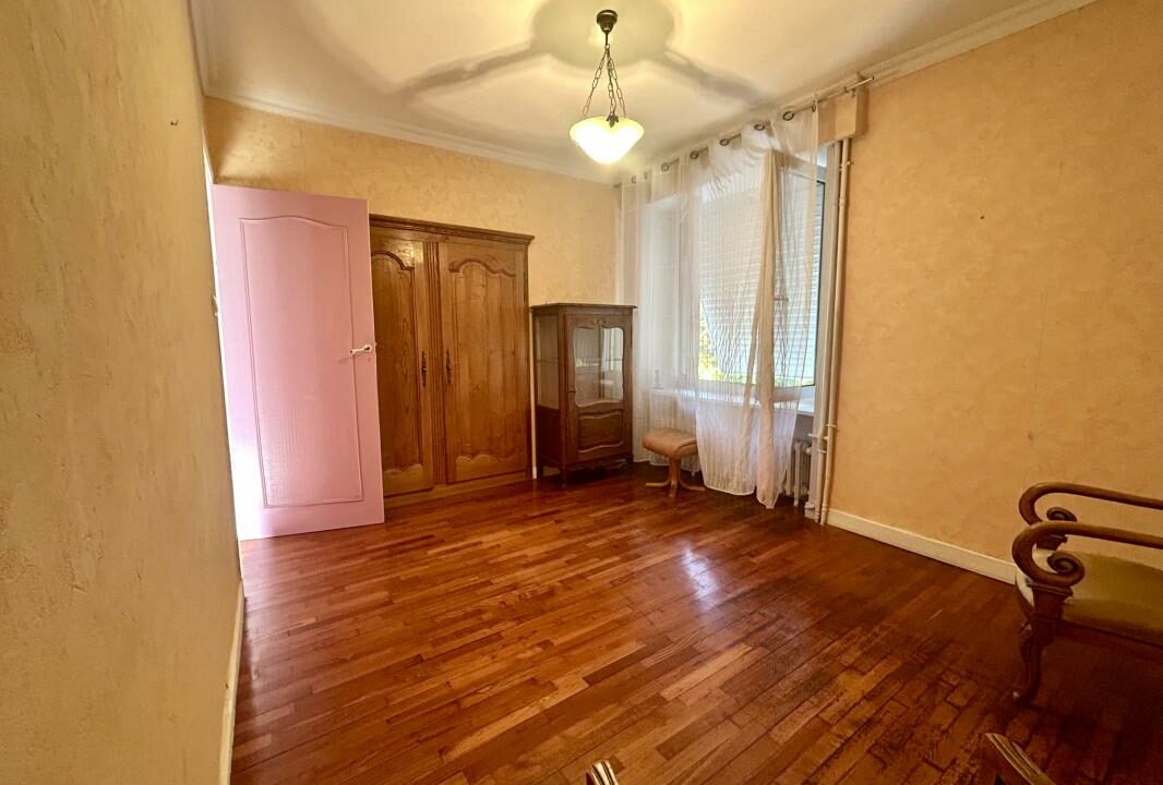 6511-06112025-173230-5