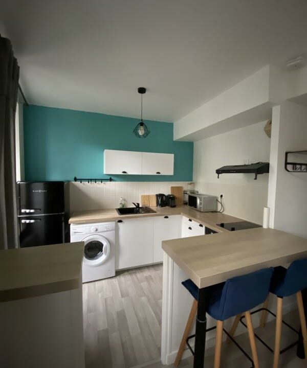 858-18112025-104758-1