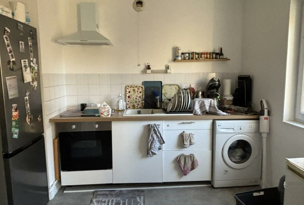 8BM-20112025-115007-2