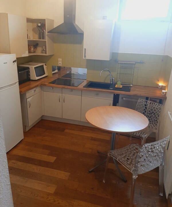 12EM-01122025-102752-3