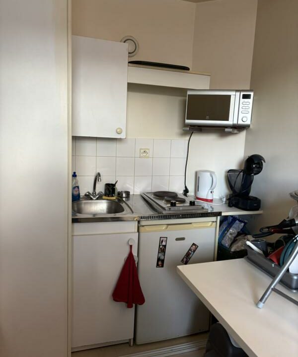 4AM-02122025-183708-1