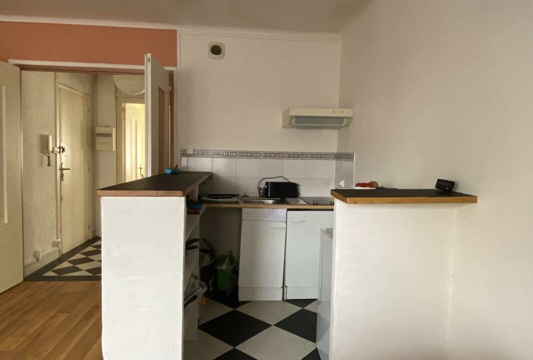 6AM-08122025-121526-2